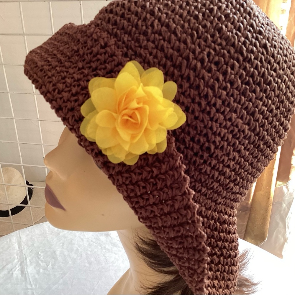 Vintage-Inspired Straw Cloche Hat NWOT - Picture 2 of 8